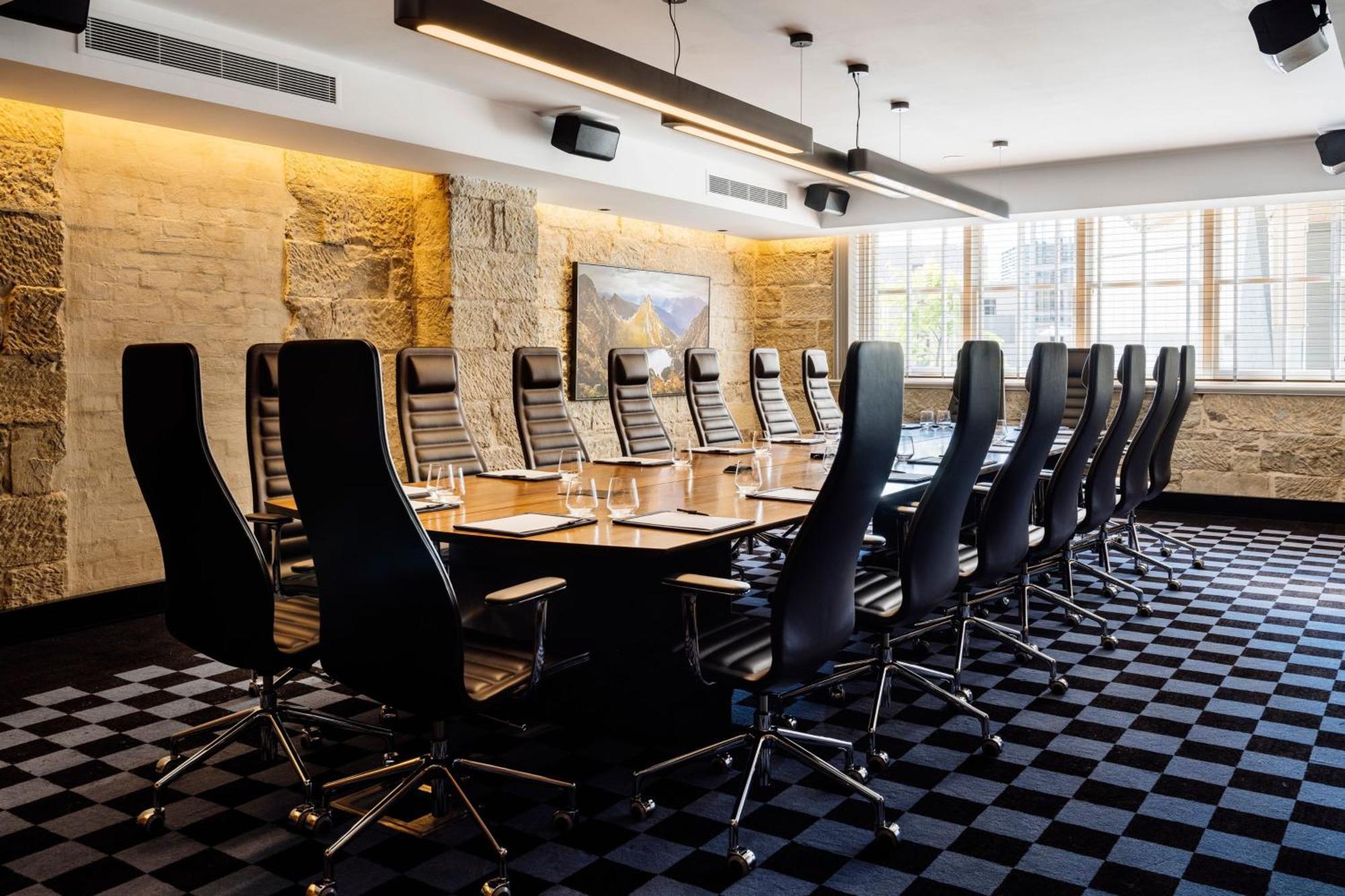 The Tasman, A Luxury Collection Hotel, 호바트 외부 사진 Boardroom at the London School of Economics