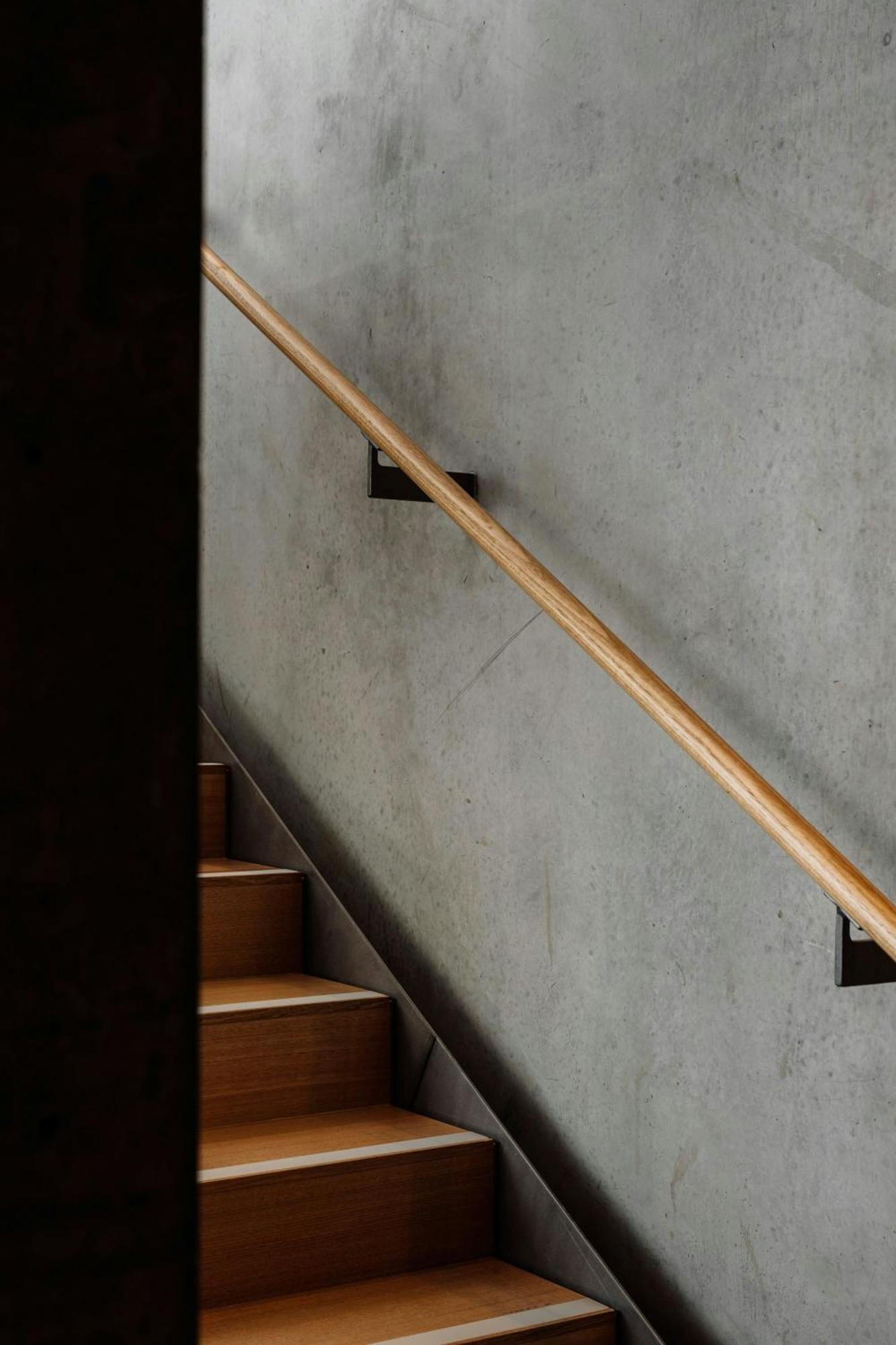The Tasman, A Luxury Collection Hotel, 호바트 외부 사진 A handrail