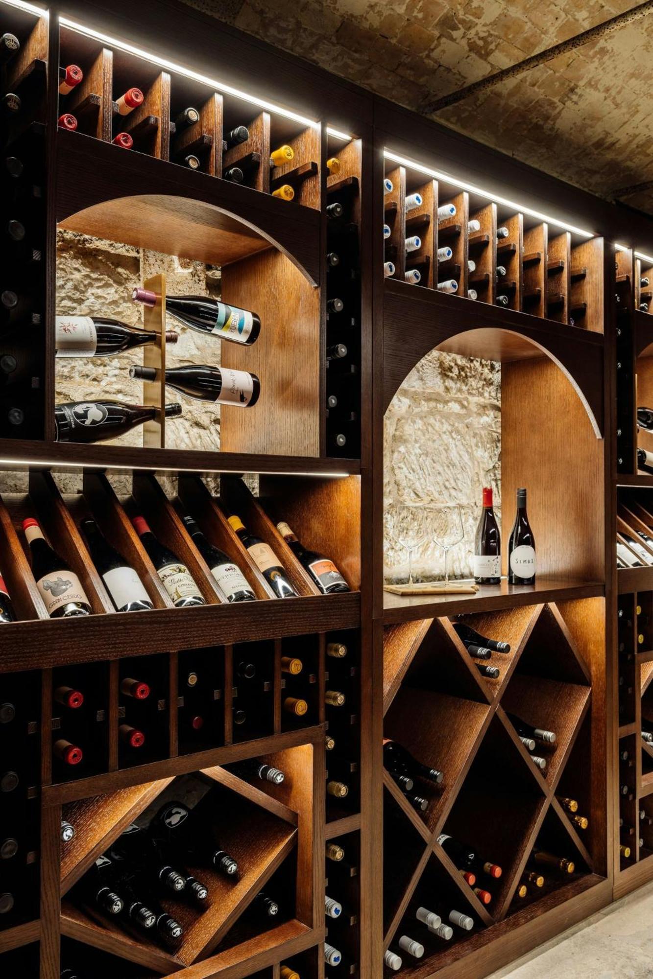 The Tasman, A Luxury Collection Hotel, 호바트 외부 사진 Wine cellar